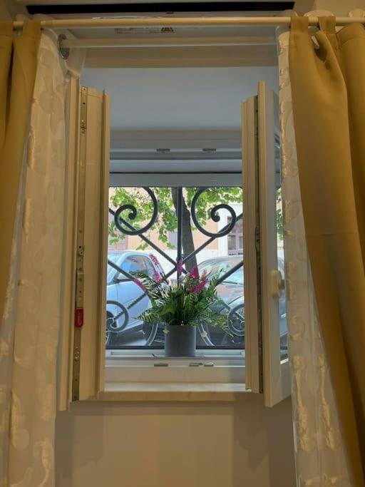 Relax Home By Dani Rome Exterior photo
